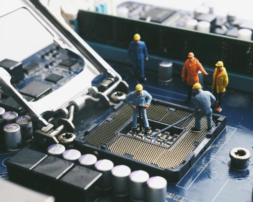 dolls-computer-motherboard-min